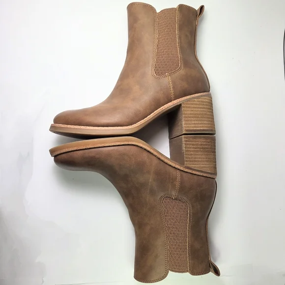 B.O.C. Finn Tan Caramel Faux Leather Chelsea Bootie Zip Stacked Block Heel W 6 - Picture 6 of 16